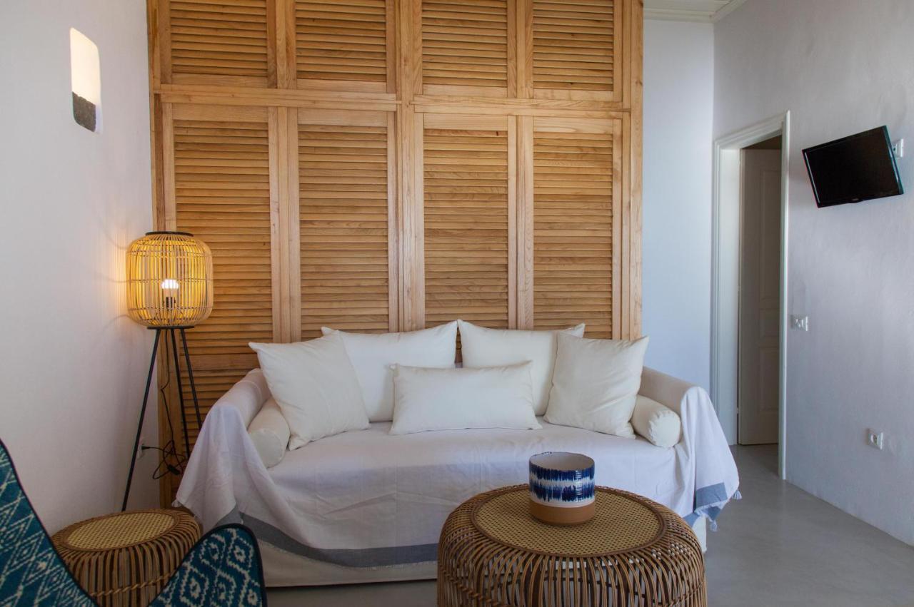 Astarte Luxury Apartments Artemonas エクステリア 写真