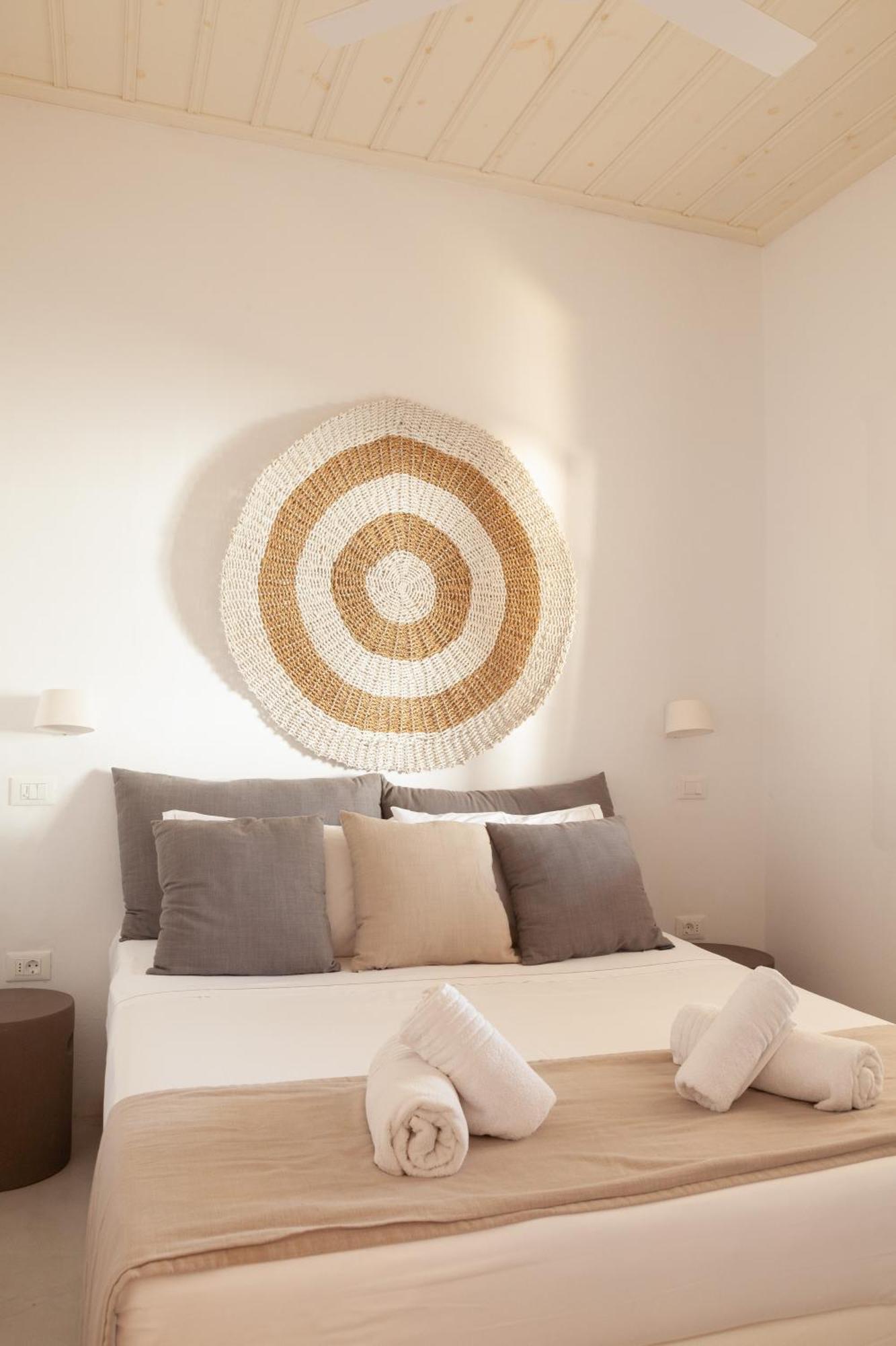 Astarte Luxury Apartments Artemonas エクステリア 写真