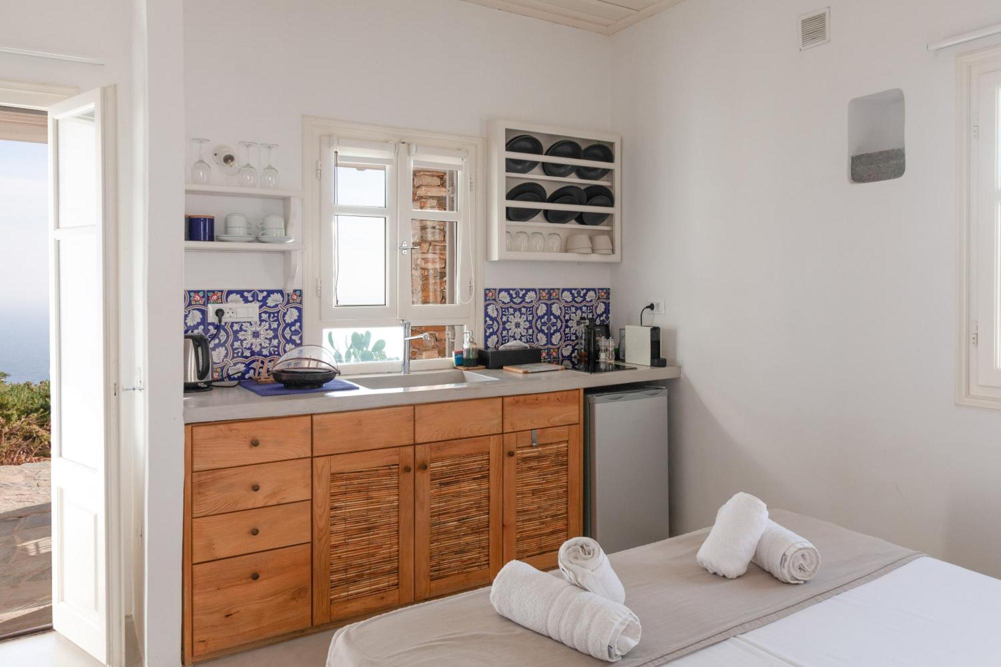 Astarte Luxury Apartments Artemonas エクステリア 写真